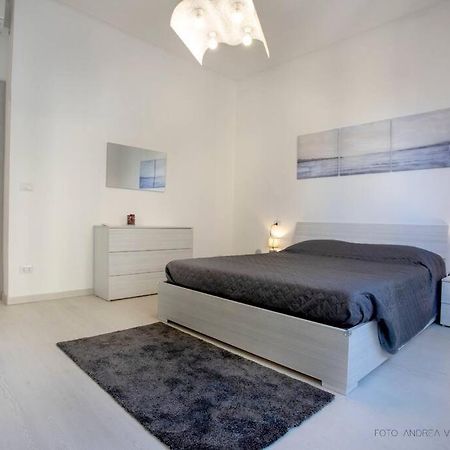 Ferienwohnung La Reggia Del Mar - Genova Sturla, Mare E Gaslini Exterior foto